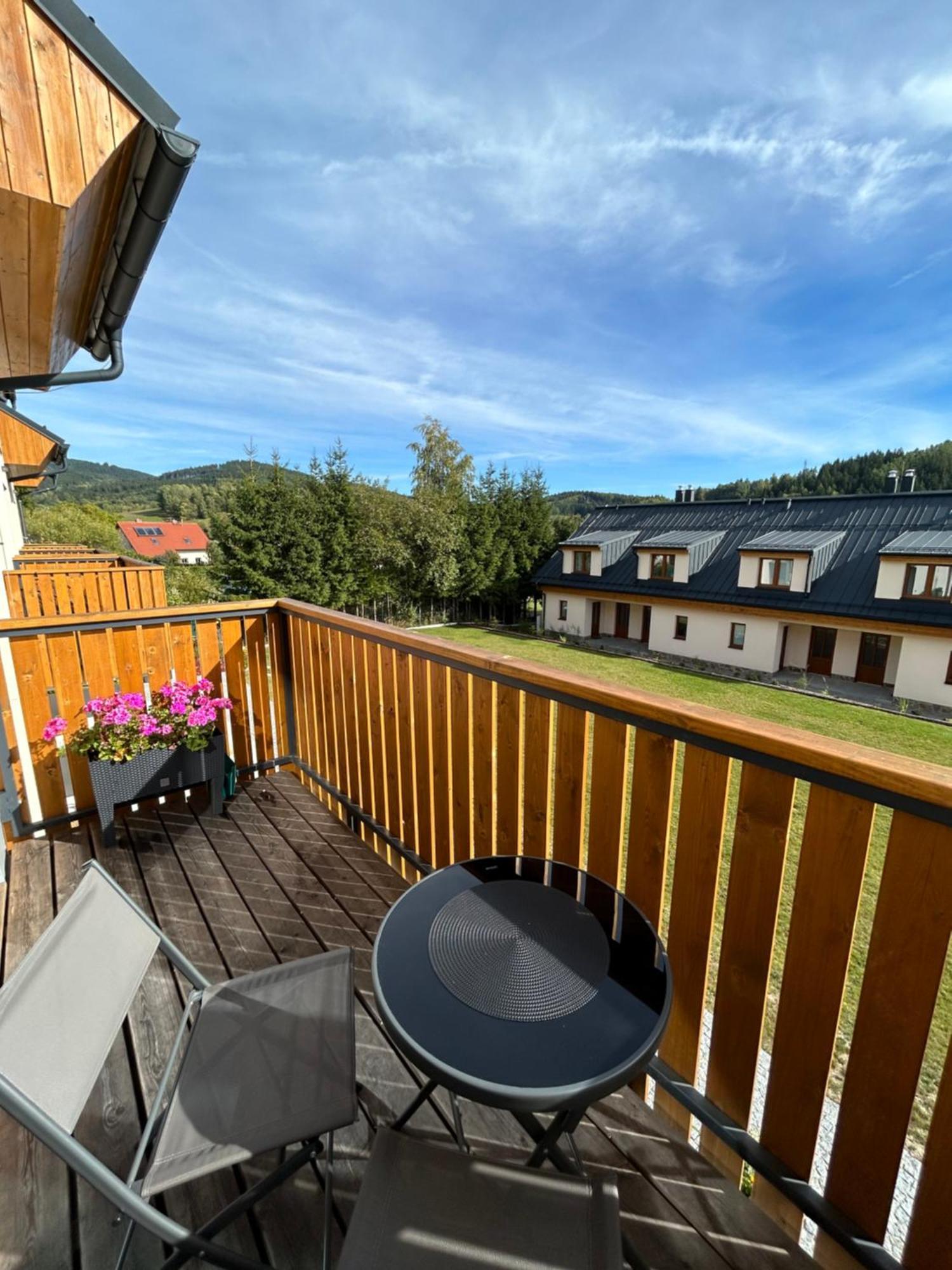 Apartamento Kasperky Kasperske Hory Exterior foto